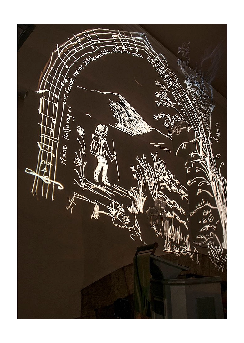 Lichtkunst in Klein Schneen Lichtkunst in Klein Schneen © Pilgerweg